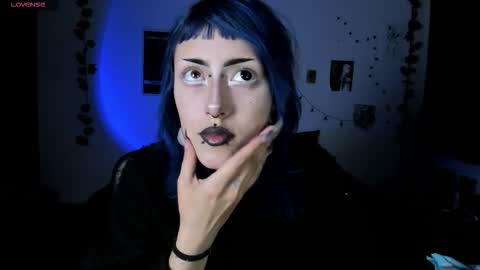 kattx   independent model online show from December 2, 5:46 am