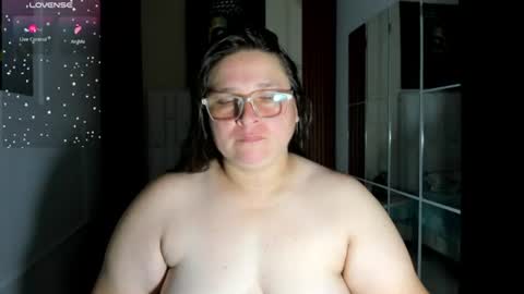 Snapshot of katty_findom_ chatting on August 1, 9:52 am katty online show from August 1, 9:52 am
