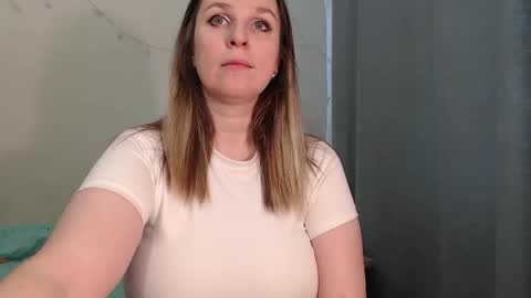 Snapshot of katty_fox chatting on February 17, 6:21 am Katty Fox online show from February 17, 6:21 am