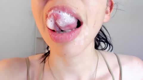 Katty online show from October 9, 8:51 pm