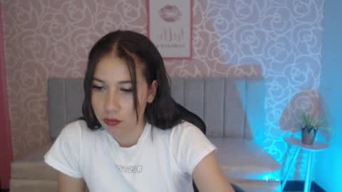 Snapshot of katty_s_ch chatting on October 10, 9:58 pm Katherin Suarez online show from October 10, 9:58 pm