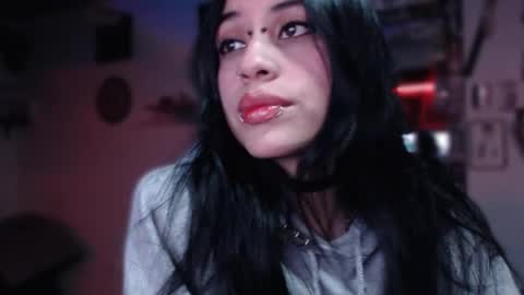 Snapshot of kattze chatting on January 22, 3:20 am      online show from January 22, 3:20 am