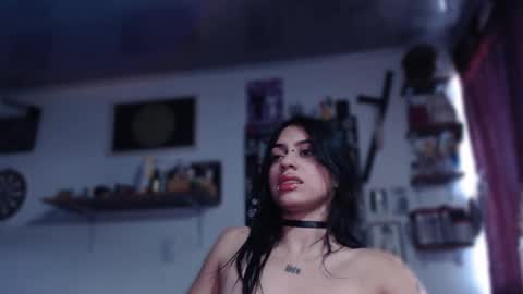 Snapshot of kattze chatting on January 23, 2:28 pm      online show from January 23, 2:28 pm