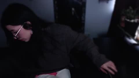 Snapshot of kattze chatting on February 2, 12:02 pm      online show from February 2, 12:02 pm