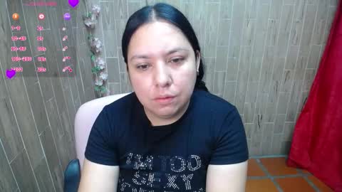 Snapshot of katy2425 chatting on November 5, 8:25 am Katy online show from November 5, 8:25 am