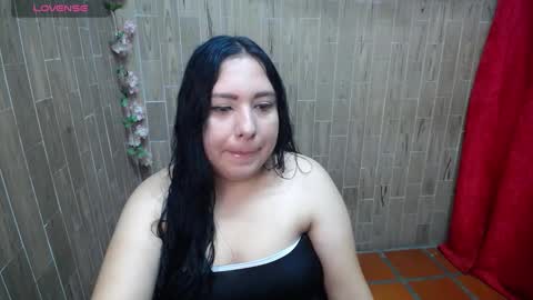 Snapshot of katy2425 chatting on November 25, 2:00 am Katy online show from November 25, 2:00 am