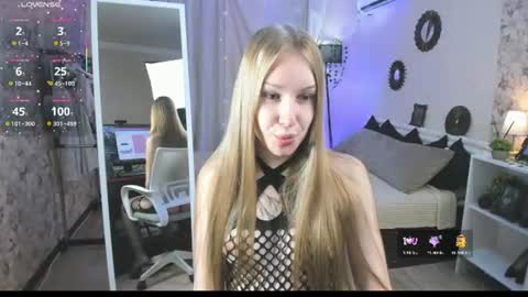 Kate online show from August 2, 8:24 am