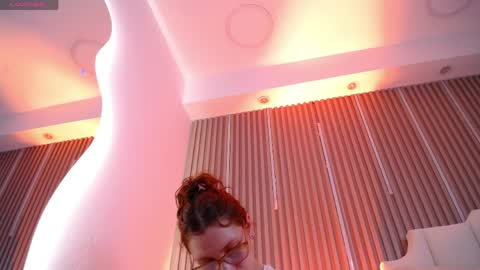Snapshot of katy_van chatting on May 23, 8:57 pm Katy Van online show from May 23, 8:57 pm