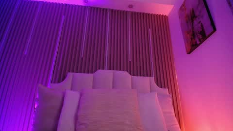 Snapshot of katy_van chatting on June 1, 9:16 pm Katy Van online show from June 1, 9:16 pm