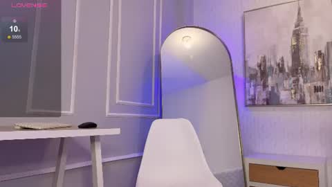 Snapshot of katyah_ chatting on July 5, 7:54 pm katya online show from July 5, 7:54 pm