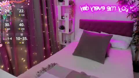 Snapshot of katyaneilson chatting on February 26, 10:15 am Kate online show from February 26, 10:15 am