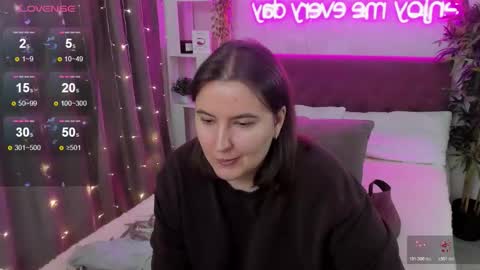 Snapshot of katyaneilson chatting on November 14, 4:33 am Kate online show from November 14, 4:33 am