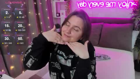 Kate online show from November 23, 5:51 am