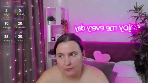 Kate online show from August 1, 8:24 am