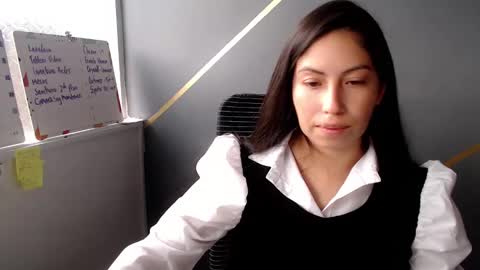 KATY online show from February 11, 2:35 pm