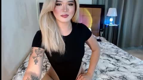 katykiat online show from December 23, 7:06 am