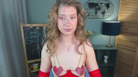 katymeaw online show from May 16, 2:19 am