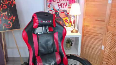 katymeaw online show from June 11, 2:53 am