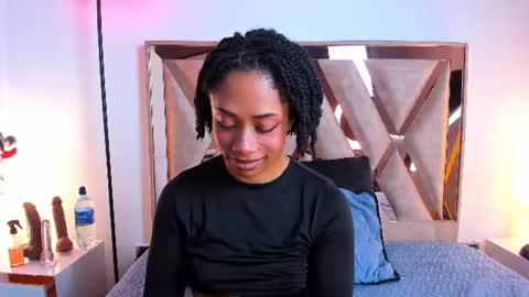 katyortiz online show from June 27, 11:59 am
