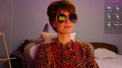 Snapshot of katyskinny chatting on December 17, 4:21 pm Katy online show from December 17, 4:21 pm