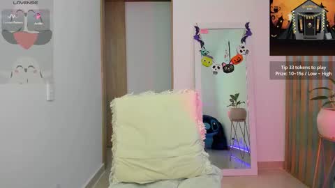 Snapshot of katysmiith26 chatting on October 25, 10:37 pm Katherine online show from October 25, 10:37 pm