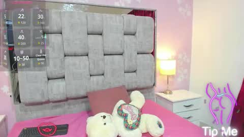 katysweetas online show from October 25, 1:51 pm