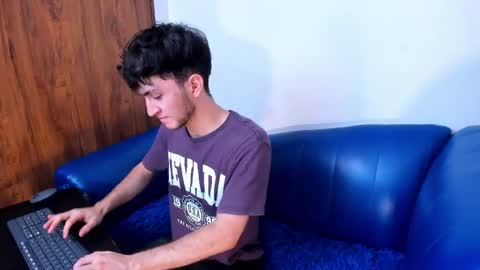 kavencastro online show from May 20, 3:56 am