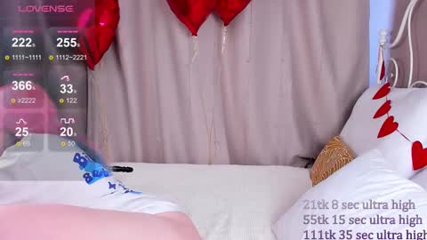 Snapshot of kawaii_yuki chatting on February 10, 8:42 am Yuki  online show from February 10, 8:42 am