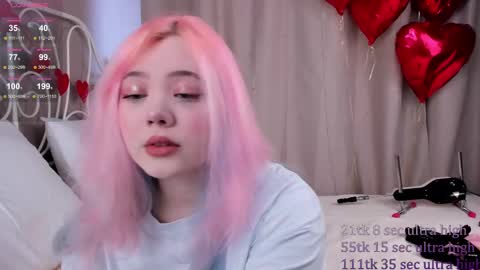 Snapshot of kawaii_yuki chatting on February 16, 8:43 am Yuki  online show from February 16, 8:43 am