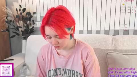 Snapshot of kawaii_yuki chatting on November 8, 6:35 am Yuki online show from November 8, 6:35 am