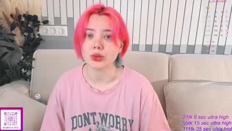 Snapshot of kawaii_yuki chatting on November 22, 5:28 am Yuki online show from November 22, 5:28 am