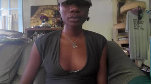 kawaiistrfkr online show from March 3, 1:34 am