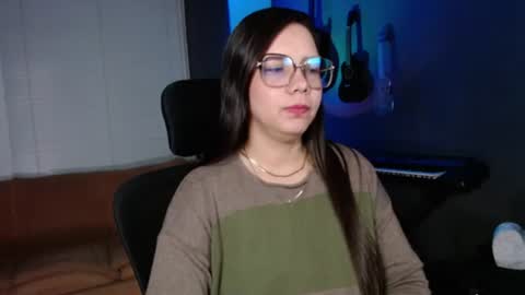 Kay online show from June 16, 10:12 pm