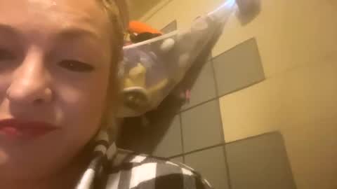 kay_la online show from March 16, 12:20 pm