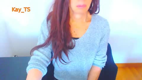 Snapshot of kay_ts chatting on March 9, 11:47 am Kay online show from March 9, 11:47 am