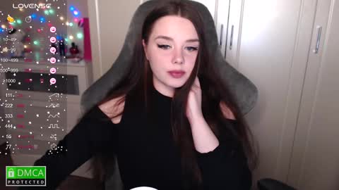 Alice online show from March 1, 8:42 pm