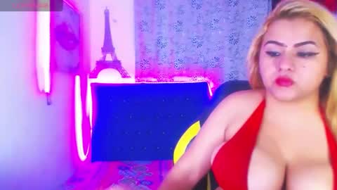 Snapshot of kaydendaniels chatting on February 9, 3:43 am SexyKayden online show from February 9, 3:43 am