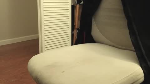 Snapshot of kayishard chatting on March 2, 8:05 am KayisHard online show from March 2, 8:05 am