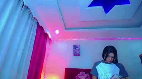 kayla_sexx online show from March 12, 11:00 pm