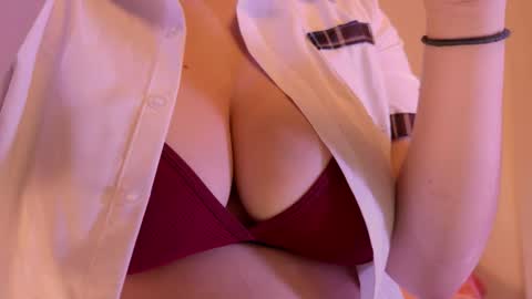 Snapshot of kaylacollins1 chatting on February 18, 4:19 am Kayla online show from February 18, 4:19 am