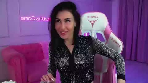 Kayla online show from July 11, 6:54 pm