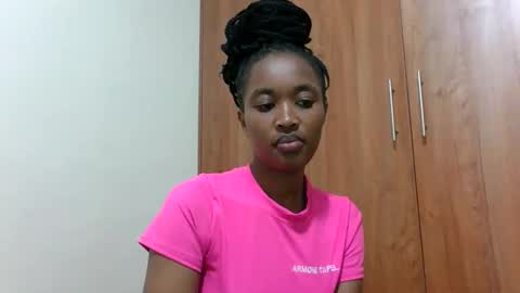 kaylar online show from May 26, 4:47 pm