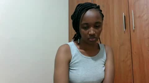 kaylar online show from July 11, 1:58 pm