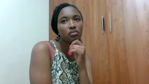 kaylar online show from July 31, 4:17 pm