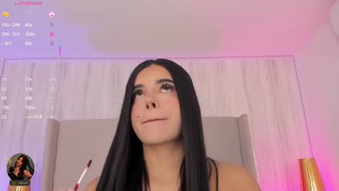 Kayla online show from June 25, 6:45 pm