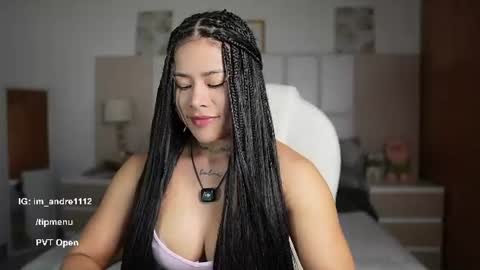 Snapshot of kayle__11 chatting on July 18, 11:08 pm INSTAGRAM AND TW 11kayle online show from July 18, 11:08 pm