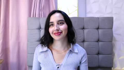 Snapshot of kaylee_lee chatting on September 19, 3:52 am kaylee_lee online show from September 19, 3:52 am