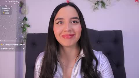 kaylee_lee online show from July 6, 4:20 am