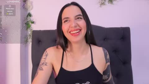 kaylee_lee online show from July 13, 3:42 am