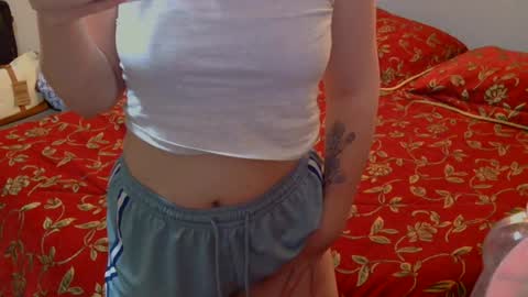 Snapshot of kayleekakesnslim chatting on June 18, 11:31 pm kaylee kakes online show from June 18, 11:31 pm